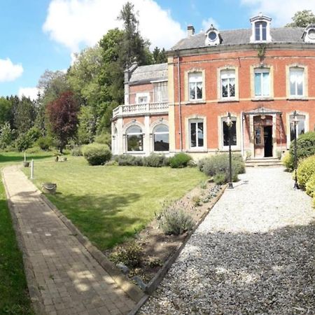 Апартаменты Bonnefontaine, Meubles De Tourisme Rimogne Экстерьер фото