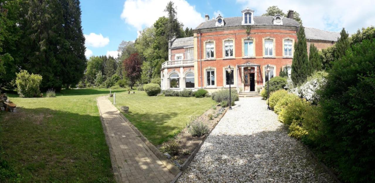 Апартаменты Bonnefontaine, Meubles De Tourisme Rimogne Экстерьер фото